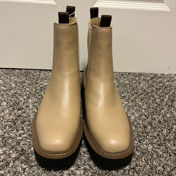Sam Edelman Chelsea boots - Picture 1 of 9